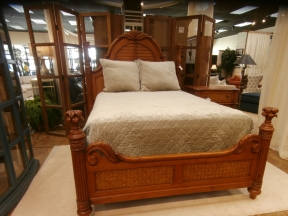 Havertys Bed