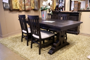 Havertys Table w/4 Chairs+Lfs