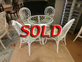 Rattan Glass Dr Table/4Chairs