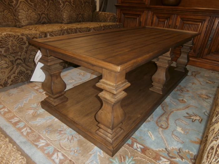 Havertys shop coffee table