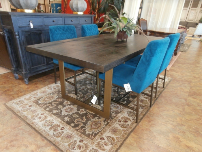 macys dining room table 2024