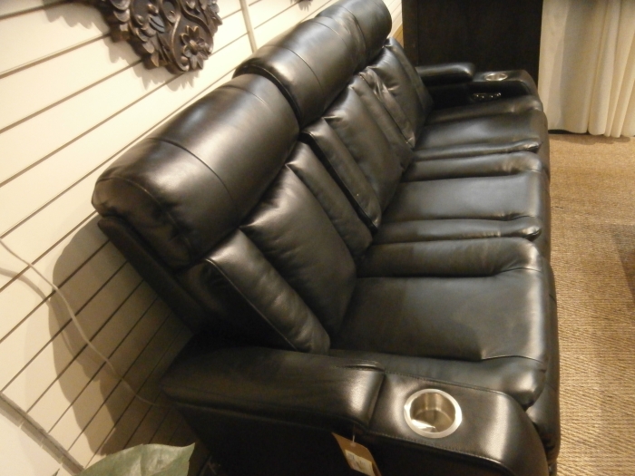 zayne leather power reclining sofa with power headrests