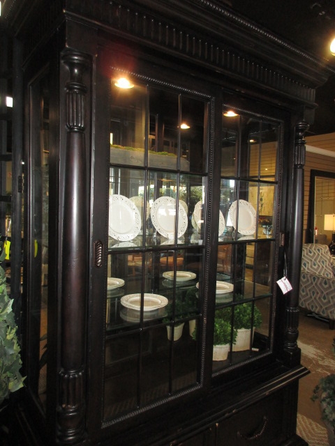 Tommy Bahama Home 531-862-C Dining Room Antigua China Cabinet