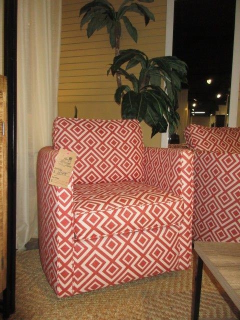 Havertys swivel deals chairs