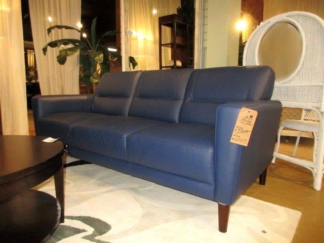 genesis leather sofa kanes dark brown