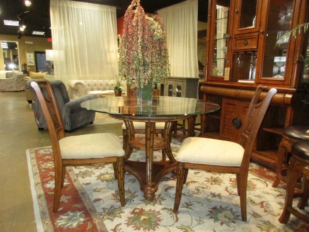 Havertys Glass Table W 3 Chairs At The Missing Piece