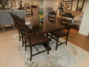 Stanley Dining Table/4 Leather Chairs