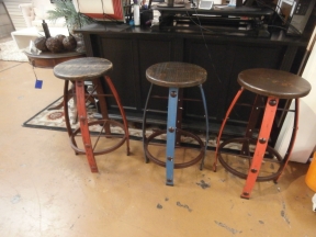 S/3 Concho Rustic Barstools