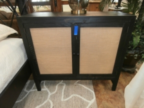 COM 2305B-VN Burlap Cabinet