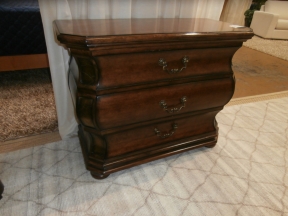 Bernhardt Chest