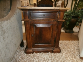 1Drw 1 Dr Nightstand