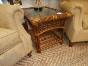 Leaders Rattan End Table