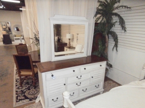 Havertys Dresser/Mirror