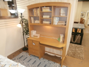 Lexington Kids Desk/Hutch