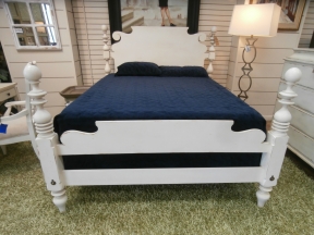 Ethan Allen Quincy  Bed