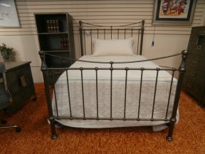 Ethan Allen Slat Metal Bed