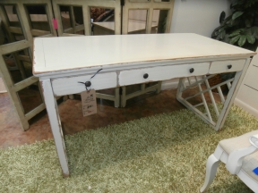 Ethan Allen Dynasty Desk