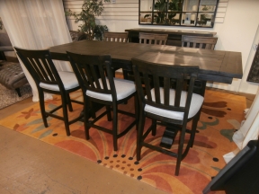 Havertys BlueRidge Pub Table/6 Chairs