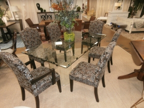 Glass Dr Table/8 Chairs