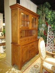 Broyhill China Cabinet