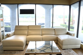Jason Furn. Leather Power Reclining Sectional