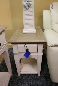 Riverside Myra End Table