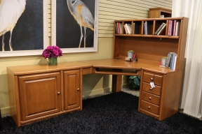 3 Pc L Shaped Desk+Hutch