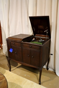 Victor Victrola VV-215