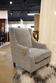 Jofran Accent Chair