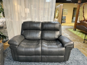 RTG Trevino Lthr Loveseat