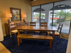 Crate & Barrel Table W/4 Chairs & Bench