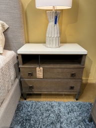 Universal Drwr Nightstand