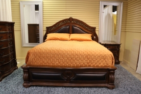 American Signature Pulaski King Bed