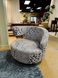 Okru Leopard Swivel Chair