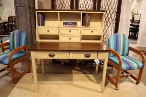 Pier 1 Desk W/Hutch