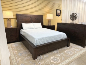 Havertys Rustic Queen Bed