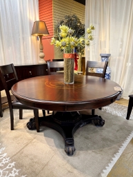 Tommy Bahama Dining Table w/Lfs