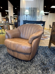 Natuzzi Leather Swivel/Glider