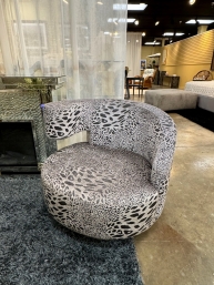 OKRU Leopard Swivel Chair