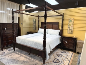 Ashley Key Town Canopy King Bed