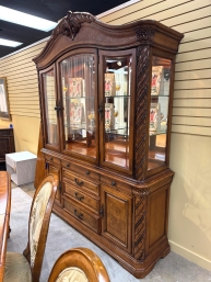 Havertys 2 Pc China Cabinet