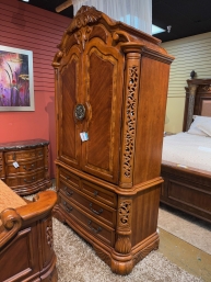 AICO 2 Pc Armoire