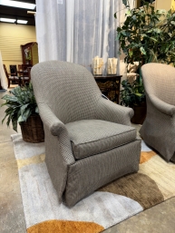 Ethan Allen Swivel Chair