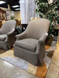 Ethan Allen Swivel Chair