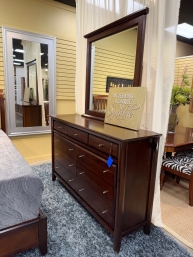 RTG Dresser W/Mirror