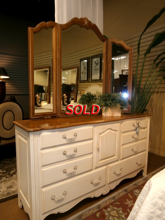 Triple dresser on sale with mirror