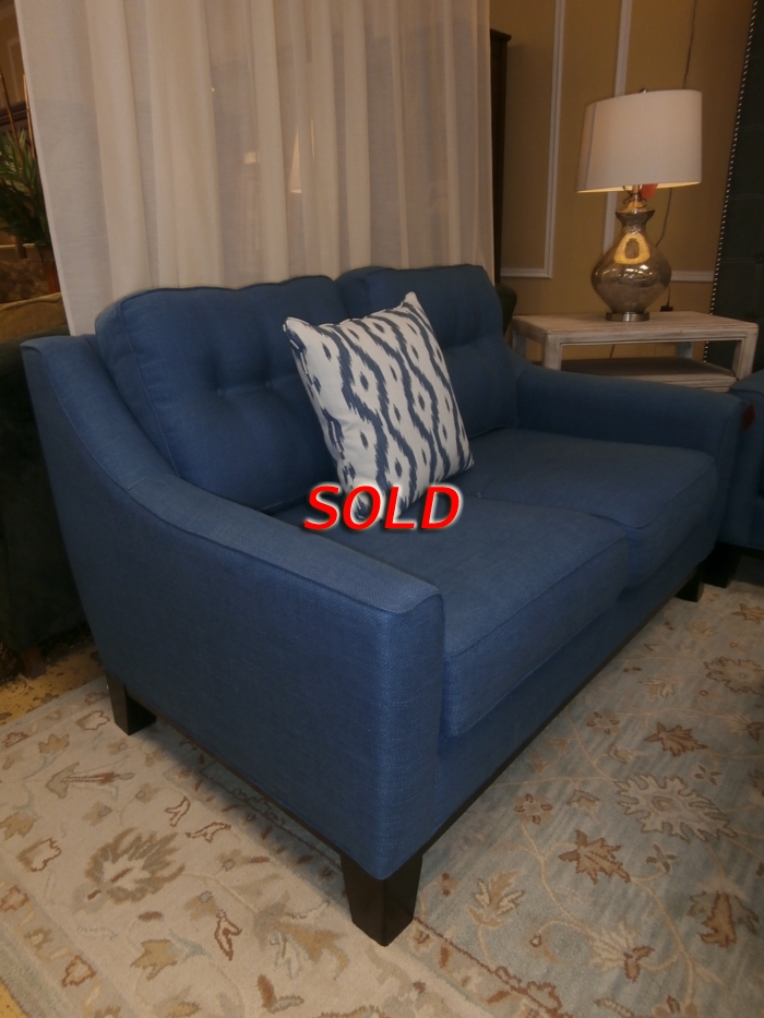 Rooms to on sale go loveseat