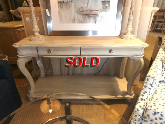 American Signature Sofa Table