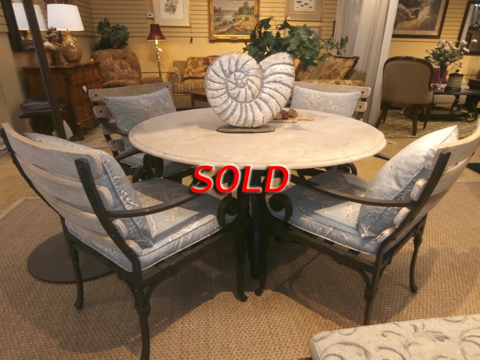 Century Patio Table & Chairs