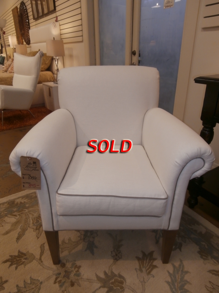 Ethan Allen Emma Arm Chair